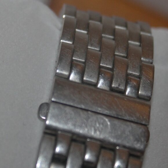 $1845 Michele CSX Diamond Bezel Chronograph Watch w Box Extra Links & Batteries - Picture 9 of 10